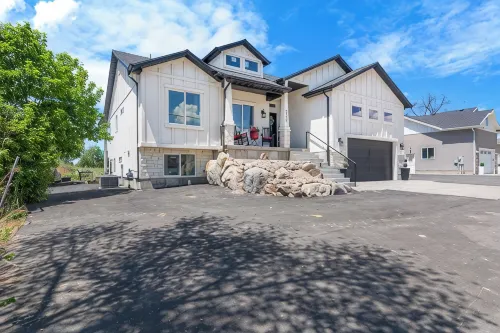 Luxury 6Br |Hot Tub |Private Pickleball |Sleeps 15 - 무료 와이파이