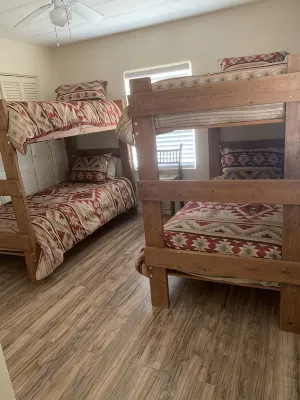 A quiet country retreat 8 miles from town.