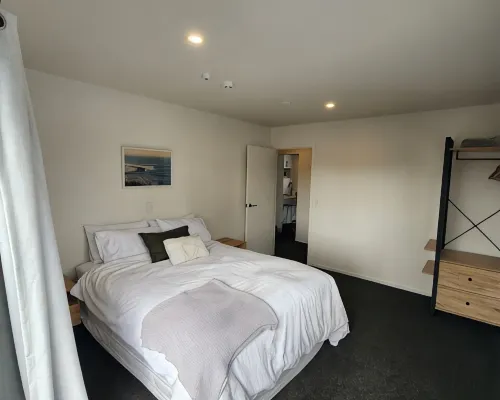 Rooftop Apartments Hotels in Raglan