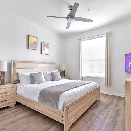 Relaxing Condo 5min From Disney with Free Waterpark