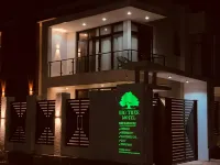 BIG TREE MOTEL Отели в г. 