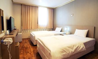 Raum Hotel