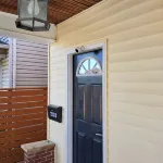 Renovated Apartment with Modern Amenities, Fenced-In Back Yard -Downtown Ashland - Wifi