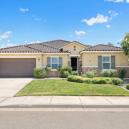 6BD/3BA/ Villa/10Beds/ Grill /NearUCR/Large Space/clean/outdoor furniture
