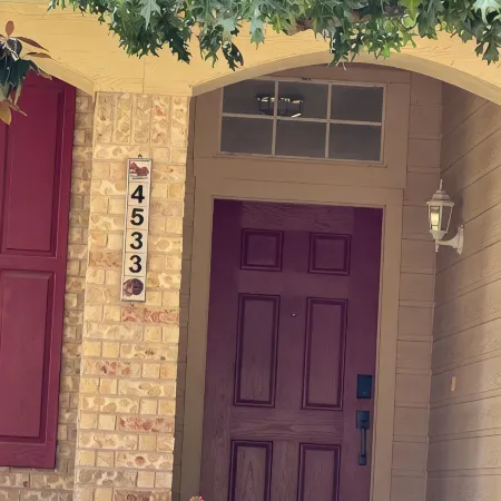 Tranquil Escape on Crooked Ridge in the City of Lakes