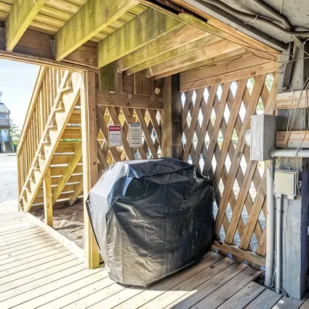 50 feet to the sand! Stunning Sunrise & Sunsets 3bed 2-1/2 bath in North Topsail
