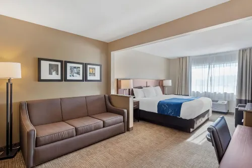 Comfort Suites Normal University Area