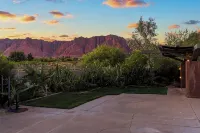 "SERENE DESERT GETAWAY" La Casa Coyote, Kayenta Art Village W/Views of Red Rock