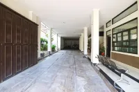 薩洛卡旅館 - 民宿