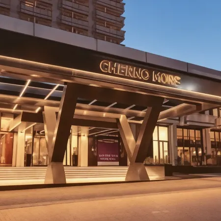 Hotel Cherno More
