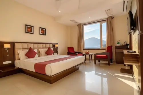 Crestmont Admire, Udaipur - キッチン