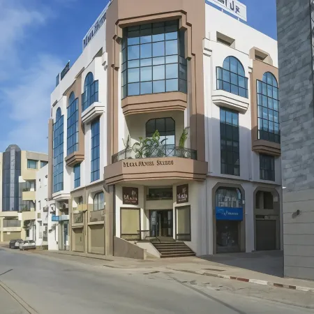 Maia Hotel Suites