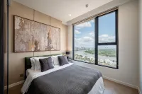 Lumiere Riverside - Raymond Holm - Luxurious 5-star apartment - Pool