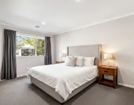 Stylish Tawa Retreat - WiFi