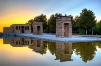 Debod Hostel