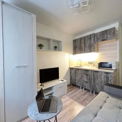 Uyutnye V 8 Minutakh Khodby ot Vykhino Apartments 鄰近维欣诺站的酒店