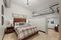 Luxe, Large, Stylish Glacier National Park Condo! Best Location in Town! - balcony