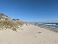 Reelin' Inn - Hatteras; Spectacular Sunsets, Dog friendly, WiFi, and Hot tub! - Wi-Fi