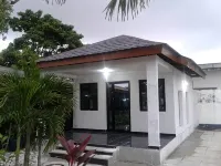 Residence Saint-Jacques Centre Ville Pointe Noire Hotels in 