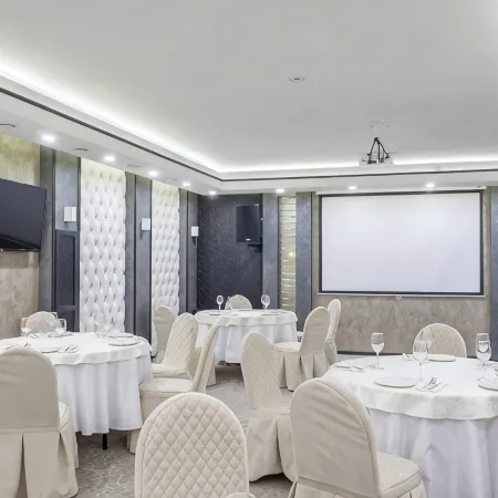 Grand Hotel Bezhitsa (Бежица Гранд отель)