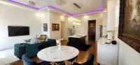 The Luxe High Roller! 2 bed apt in Metropolis near Harrah's Casino! Pet friendly - Wi-Fi
