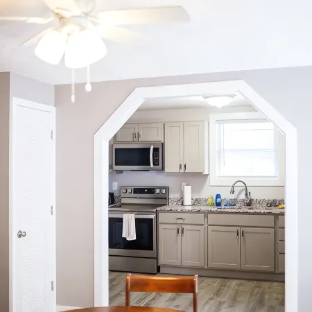 Holland Suites, Suite #4