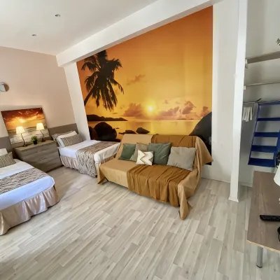 City Comfort Hotel on Arbatskaya Các khách sạn gần Lò Luyện Giáp