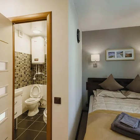 Номера & Завтрак (Rooms & Breakfast) Отели в г. Мурманск