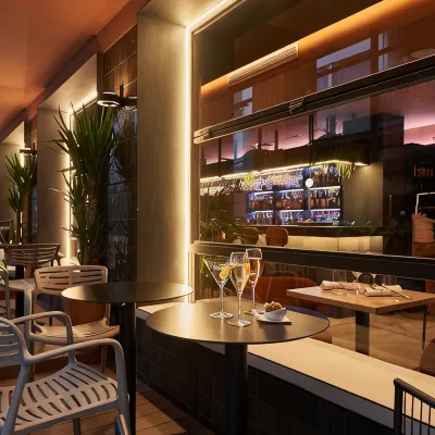 Aparthotel Augusta Hotels near FGC - Sant Gervasi