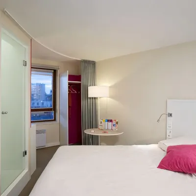 Ibis Styles Lille Centre Gare Beffroi Отели рядом с достопримечательностью «Дворец Риур, туристическое бюро»