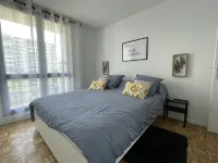 Appartement Familiale 3 pcs 2ch 72 m2 à la Porte de Paris + Parking Gratuit - Holiday Apartments