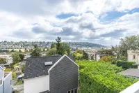 Majestic Views with a Hot Tub! - 5 stelle