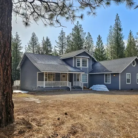 The Peaceful Escape: hiking, fishing, snow skiing. Sleeps 12