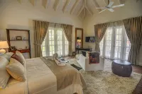 Colonial Luxury Golf & Ocean View Villa with live-in butler, chef & maid (5 BDR) Các khách sạn ở 