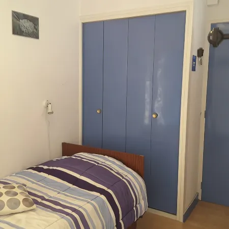 Concarneau apartment close city view.