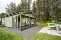 Private luxury log cabin with hot tub and stunning views! - 무료 와이파이