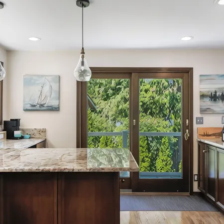 Beautiful Beach House and additional beach cabin with Olympic Mountain view