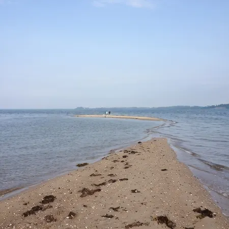 Family-friendly holiday home with a panoramic view of the Aabenraa Fjord