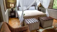 Royal Thonga Safari Lodge - parking