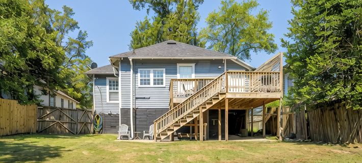 Charming Midtown Bungalow • 2Br, 2BA • 15 Mins to Ft Moore Hotels in Columbus