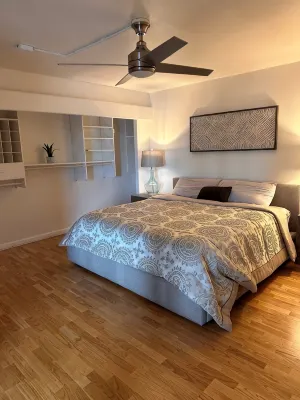 Charming elegant high-rise  apartment in heart of Denver - อ่างจากุชชี่