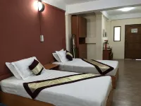 Myint Myat Guest House - 2-Star