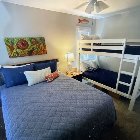 Family-friendly beach condo, Indian Beach, NC