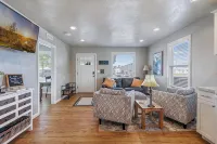 The West End Cottage - 3-Star