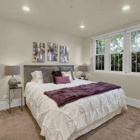 King Bed ★ Work Remote ★BYU ★ W/D ★ Desk