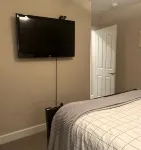 Our Happy Place Steps from Rockaway Beach - 4-Star