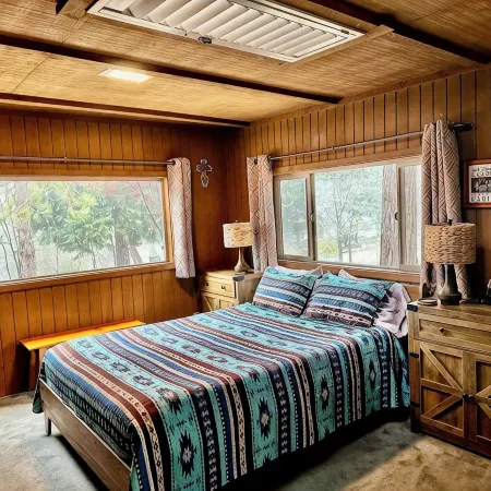 The Little Cabin 🌲The coziest cabin on the Mountain.