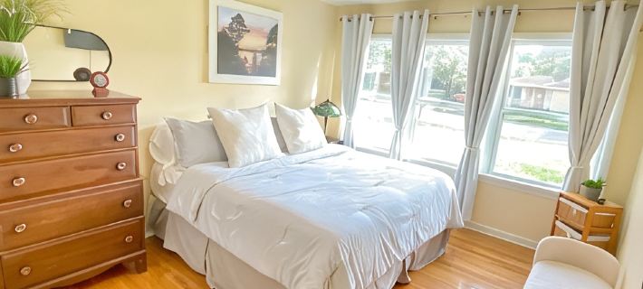 1.3 Mile to Kyle Field,10 min walk to A&M campus & Century Square, Pet friendly Hotels in Bryan