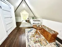 1904 home near Tacoma dome & convention centerPet friendly - 3 tähden
