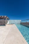SUUT 精品旅館 - 空中泳池